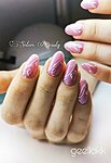 Nail technician Tiivi